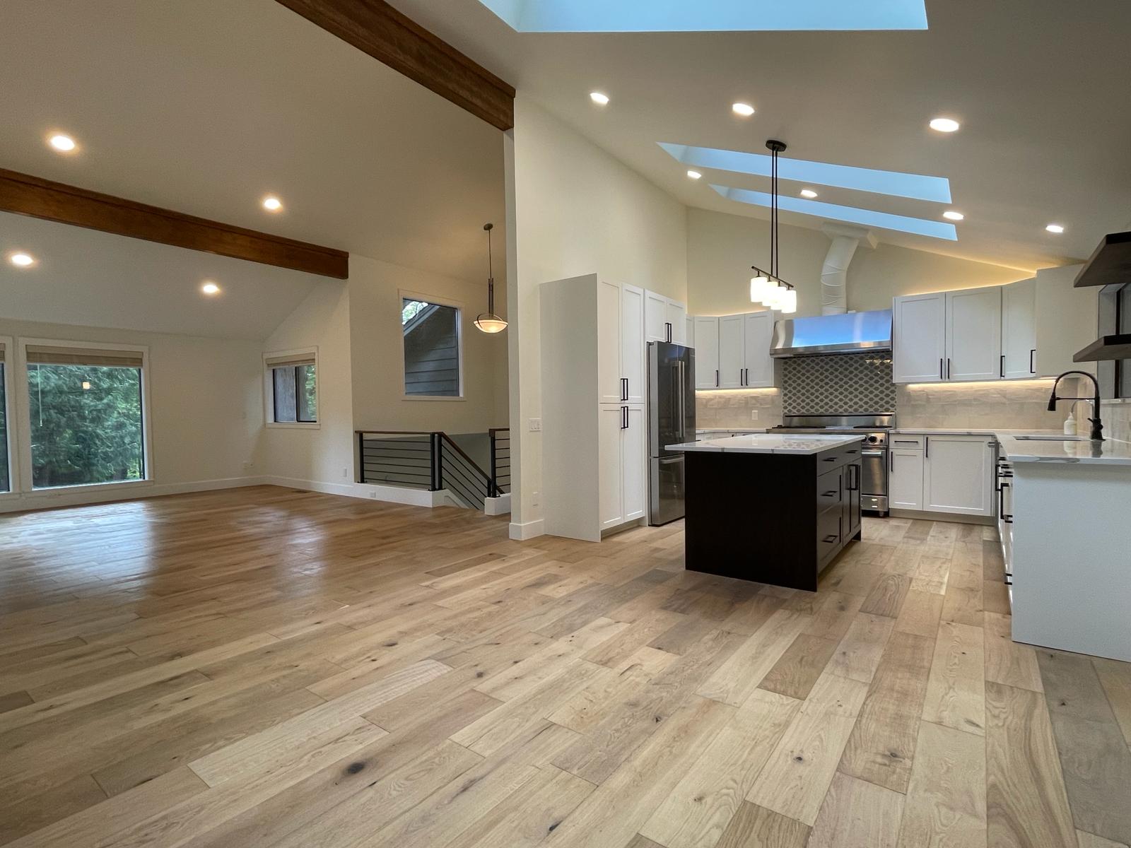 "Carpet Cleaning Cleaning Services Window Cleaning Upholstery Cleaning Commercial Cleaning Move Out Cleaning Residential Cleaning"